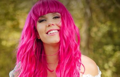 Read more about the article Nika Zorjan – Video Mix