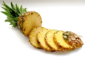 Read more about the article Ananas, tovarna encimov