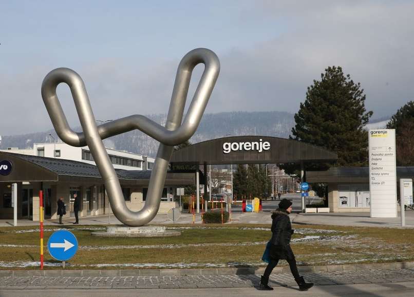 Read more about the article Lidija Jerkič: kot lansko leto tik pred praznikom dela na mizo nosijo načrte odpuščanja