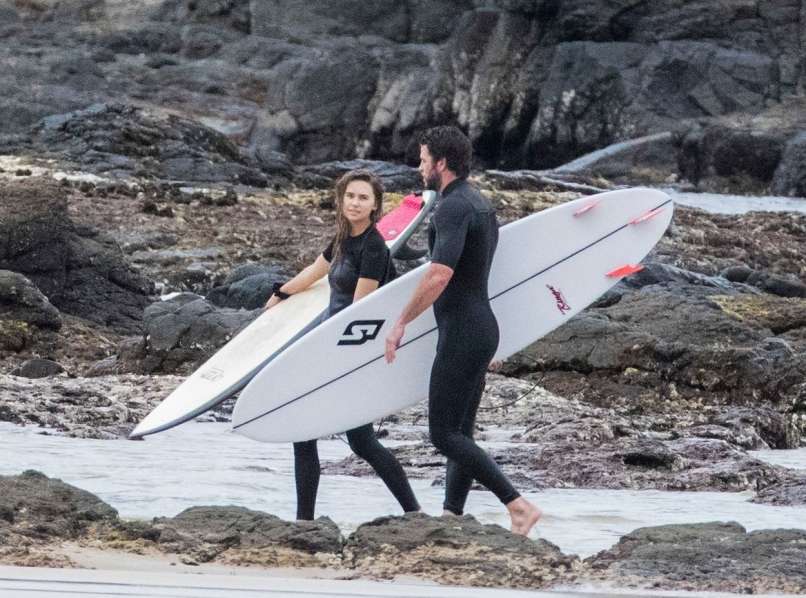 Read more about the article Liam Hemsworth spet samski?
