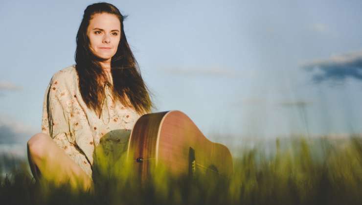 Read more about the article Ditka odhaja proti soncu