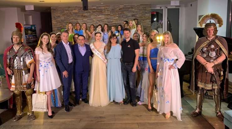 Read more about the article To so finalistke izbora miss Slovenije
