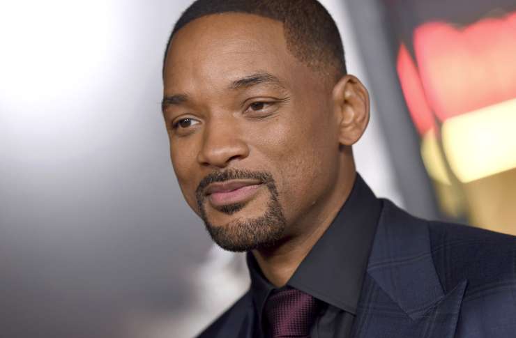 Read more about the article Will Smith stopa v suženjske čevlje