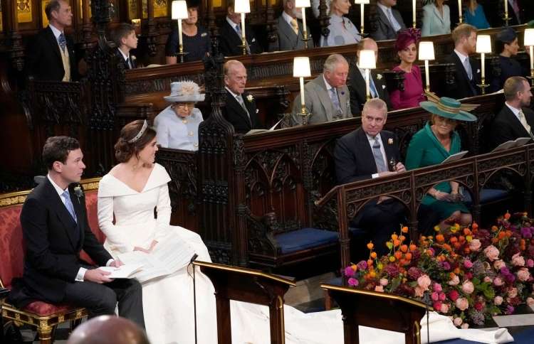 Read more about the article Meghan razjezila kraljevo družino – na poročni dan princese Yorške je oznanila nosečnost