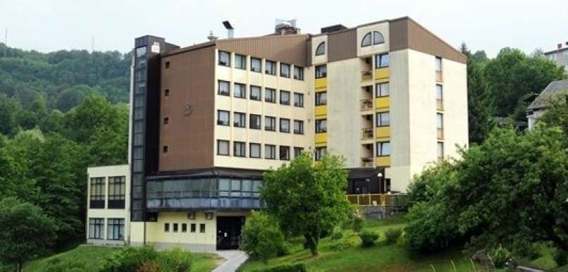 Read more about the article V Hrastniku že 23 aktivno okuženih …