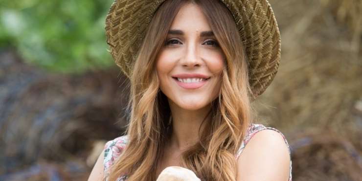 Read more about the article Večurne dileme voditeljice Marijane Batinić