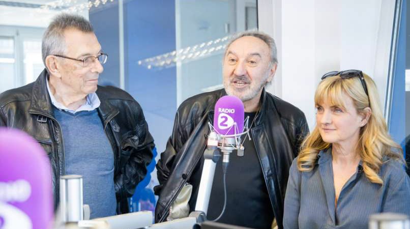 Read more about the article Cel dan bodo predvajali navečje uspešnice Novih Fosilov