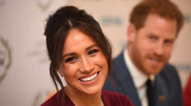Read more about the article Meghan Markle dopolnila 39 let, kdo iz kraljeve družine ji je čestital ?