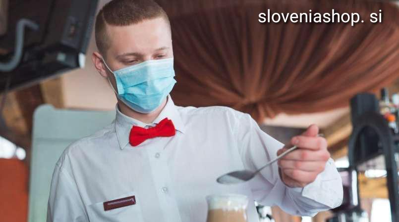 Read more about the article Inšpektorji preverjajo ali natakarji nosijo maske