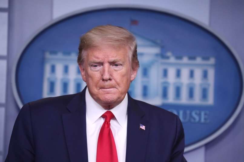 Read more about the article Starejša sestra Donalda Trumpa o bratu: “Nobenih načel nima. Nobenih”