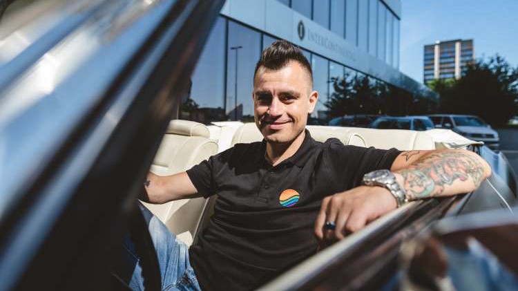 Read more about the article Omar Naber v velikem pričakovanju