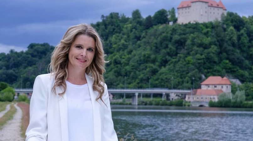 Read more about the article “To je moja domača literarna lekarna”