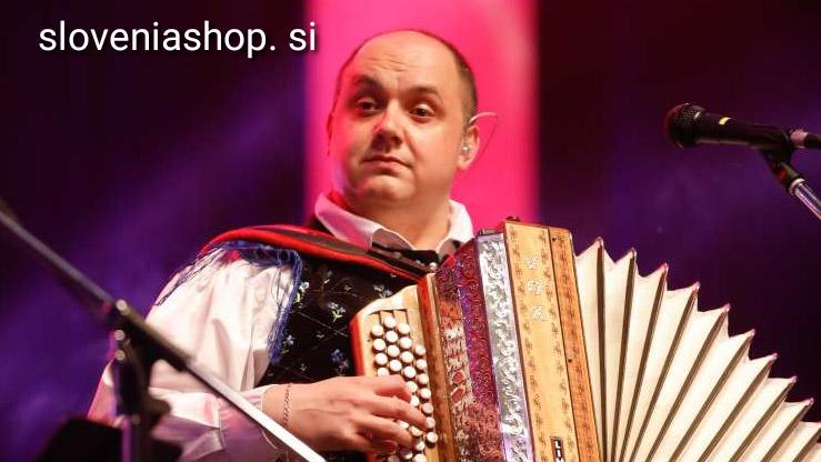 Read more about the article Rok Švab poprime tudi za kuhalnico