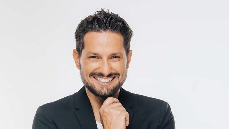 Read more about the article Jernej Tozon se zaradi nastopov ni mogel udeležiti trgatev