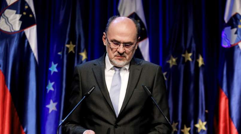 Read more about the article Kacin potrdil nov neslavni rekord – v soboto več kot 400 okuženih