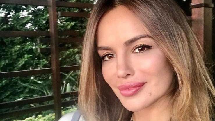 Read more about the article Severina ponosna na lepo nečakinjo