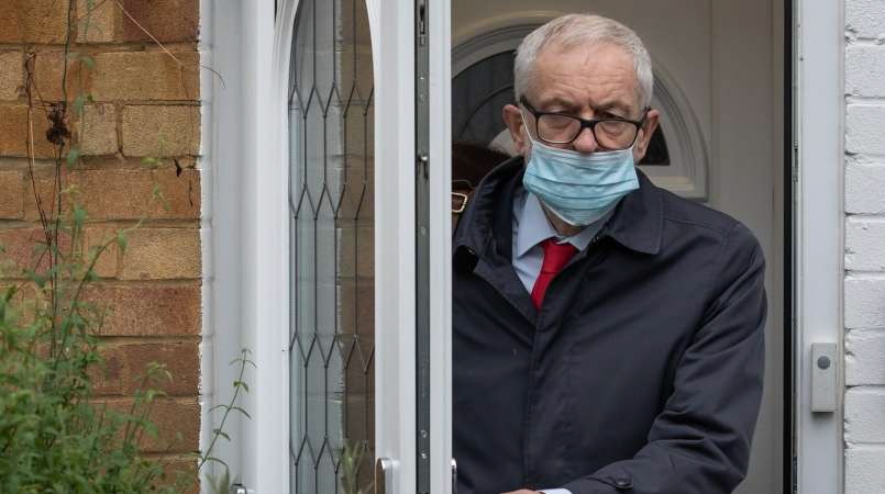 Read more about the article Laburisti suspendirali nekdanjega vodjo Jeremyja Corbyna
