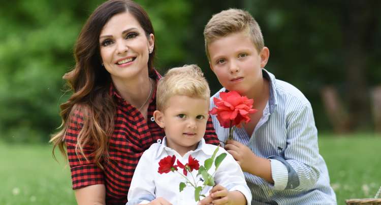 Read more about the article Družina Natalije Verboten navdušena nad streljanjem s puško