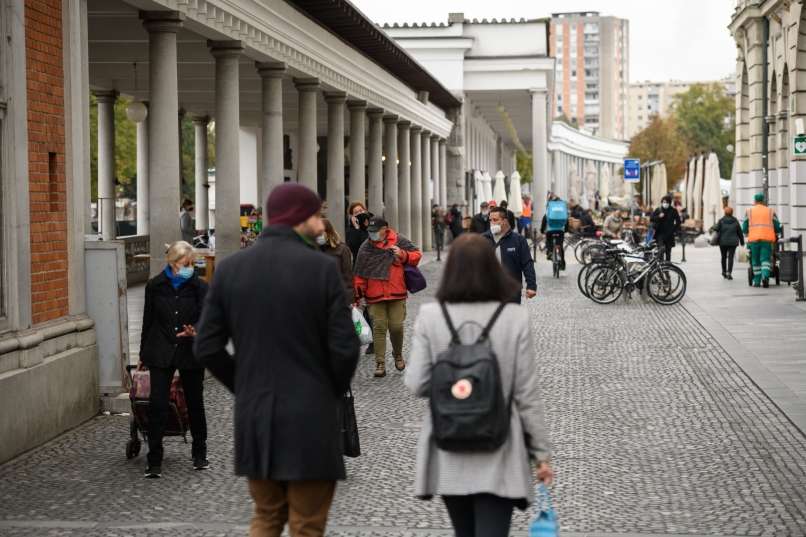 Read more about the article Spet novost glede mask – veljala bo za vso državo