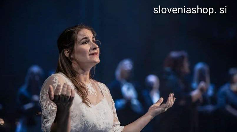 Read more about the article Ana Dežman: “Trenutno sem doma na čakanju, pazim otroka”