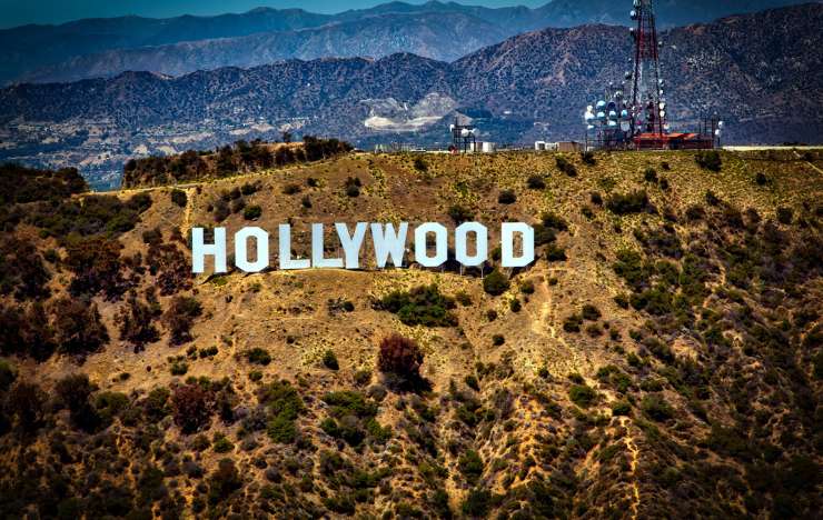 Read more about the article Hollywood se je spet ustavil