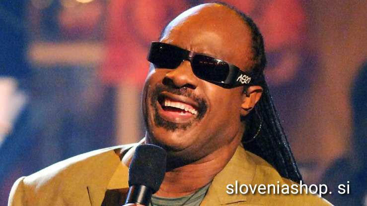 Read more about the article Glasbenika, ki si letos delita prestižno glasbeno nagrado