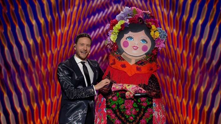 Read more about the article Matjaž Javšnik: Če življenje jemlješ preresno, si kreten