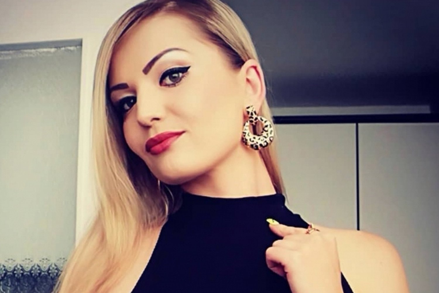 Sanjski moški: Čedna mamica Elena Costrov upa, da je Gregor Čeglaj pravi zanjo.