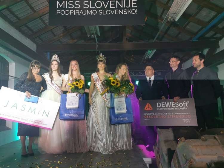Nova Miss Slovenije je postala 21-letna Maja Čolić iz Ribnice. 1. spremljevalka je postala Lina Jenšac, druga spremljevalka pa Neža Simčič.