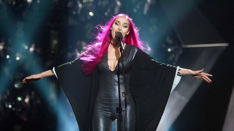 Read more about the article Na Popevki 2021 zmagala Raiven s skladbo Volkovi