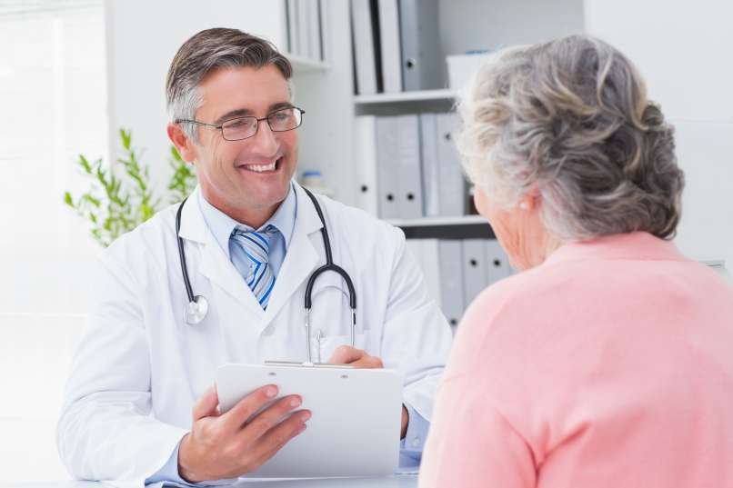Placebo je po definiciji zdravilo brez zdravilne snovi, ki je po videzu in okusu enako kot pravo zdravilo, torej navidezno zdravilo. V sodobni medicini se placebo pogosto uporablja pri kliničnih testiranjih, namenjenih preizkušanju novih zdravil, zlasti tistih, ki so bila razvita za različna nevrološka in psihiatrična stanja.