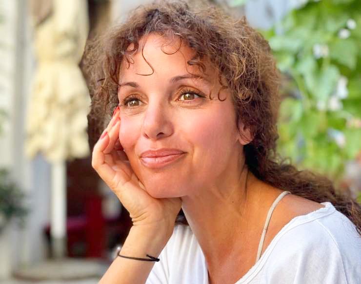 Lepa stilistka Metka Albreht je danes še posebej radostne volje, saj njen dragi partner Matjaž Zalar slavi okroglo obletnico rojstva. Metka je ob tej priložnosti svoja čustva strnila v javno voščilo, ki ga je skupaj z ljubečo fotografijo objavila na družbenem omrežju.