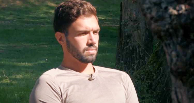 Gino Podgornik - Ker so tekmovalci ozvočeni, prav tako pa jih spremljajo statične, nadzorne kamere in snemalna ekipa, je tako Tjaša svojo stisko in občutljivo temo tekom dne zadržala zase. Sta se pa z Ginom lahko pogovorila v večernih urah, a ne v osrednjem delu posestva.