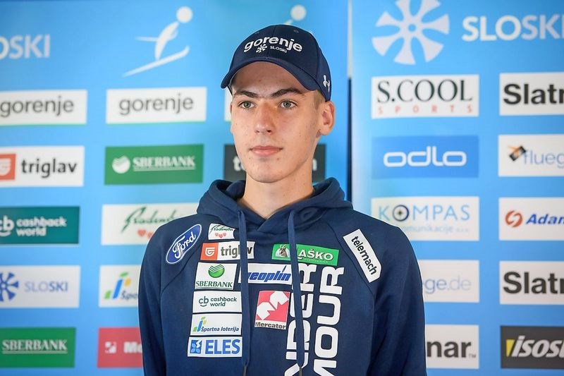 Drugi je bil na zadnji tekmi sezone v Planici Japonec Jukija Sato (446,8 točke), za Petrom Prevcem na tretjem mestu pa so se zvrstili četrti Zajc (437,2), peti Anže Lanišek (435,7 točke), ki je poletel do osebnega rekorda 244,5 metra, šesti Jelar (435,2) ter sedmi Cene Prevc (425,4)